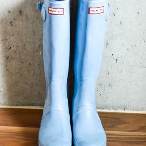 vivid blue hunter boots